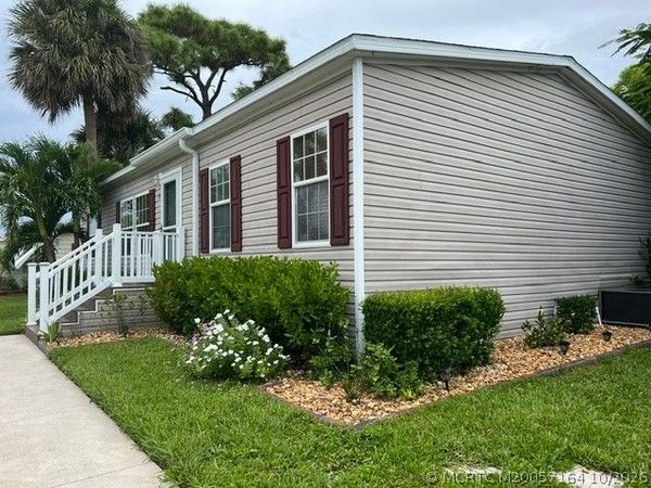 2555 PGA Boulevard , Unit 319, Palm Beach Gardens, FL 33410