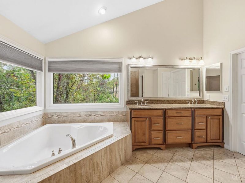 11322 Terwilligers Valley Lane, Symmes Township, OH 45249 Photo 39