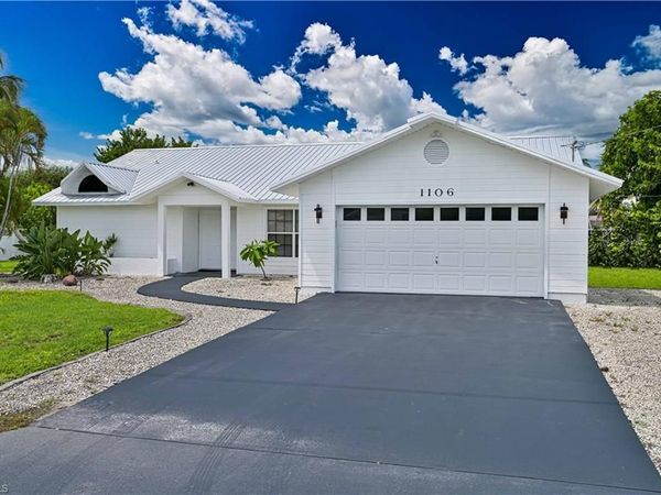 1106 SE 23rd PL , CAPE CORAL, FL 33990