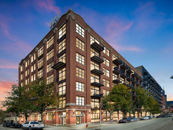 1250 W Van Buren Street, Unit 511, Chicago, IL 60607
