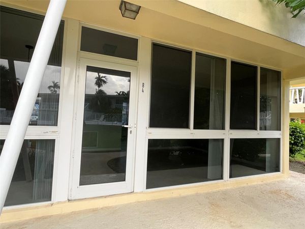 2755 NE 28TH Avenue, Unit B4, Lighthouse Point, FL 33064
