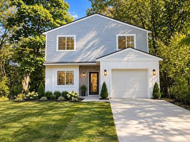488 Bloomfield Avenue, Pontiac, Mi 48341