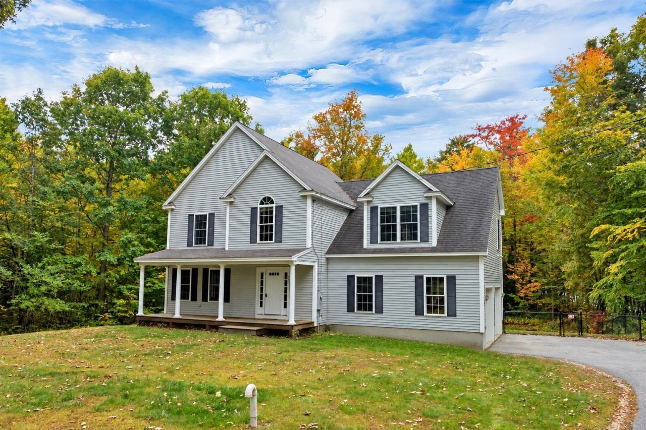 24 Chestnut Drive, Allenstown, NH 03275 Main Photo