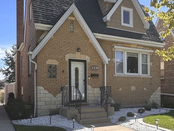 3841 Home Avenue , Berwyn, IL 60402
