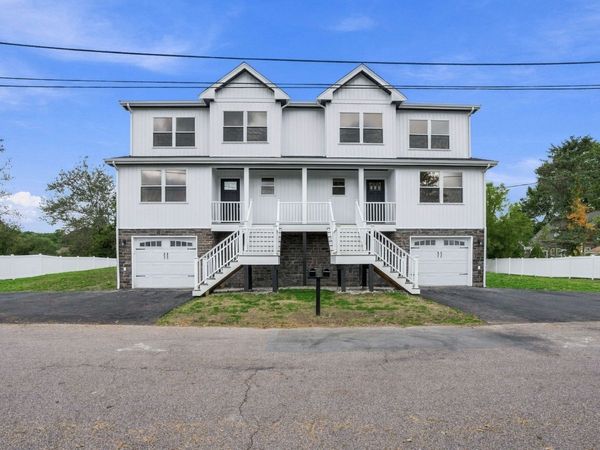 2120 Water St, Unit 2, Dighton, MA 02715