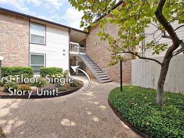 7107 Holly Hill Drive, Unit 17, Dallas, TX 75231