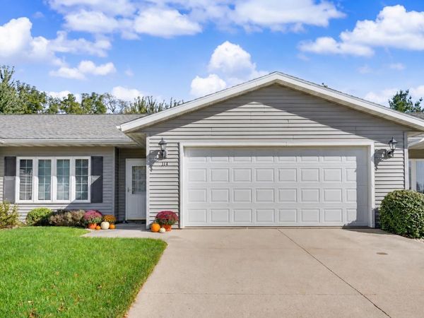 114 Cardinal Court , Independence, IA 50644