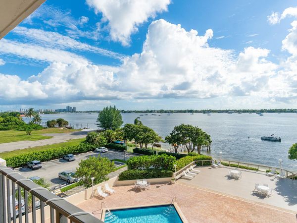 5600 N Flagler Drive, Unit 409, West Palm Beach, FL 33407