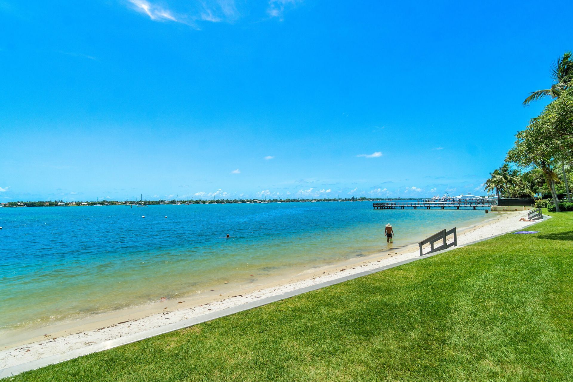 5600 N Flagler Drive, Unit 409, West Palm Beach, FL 33407 Photo