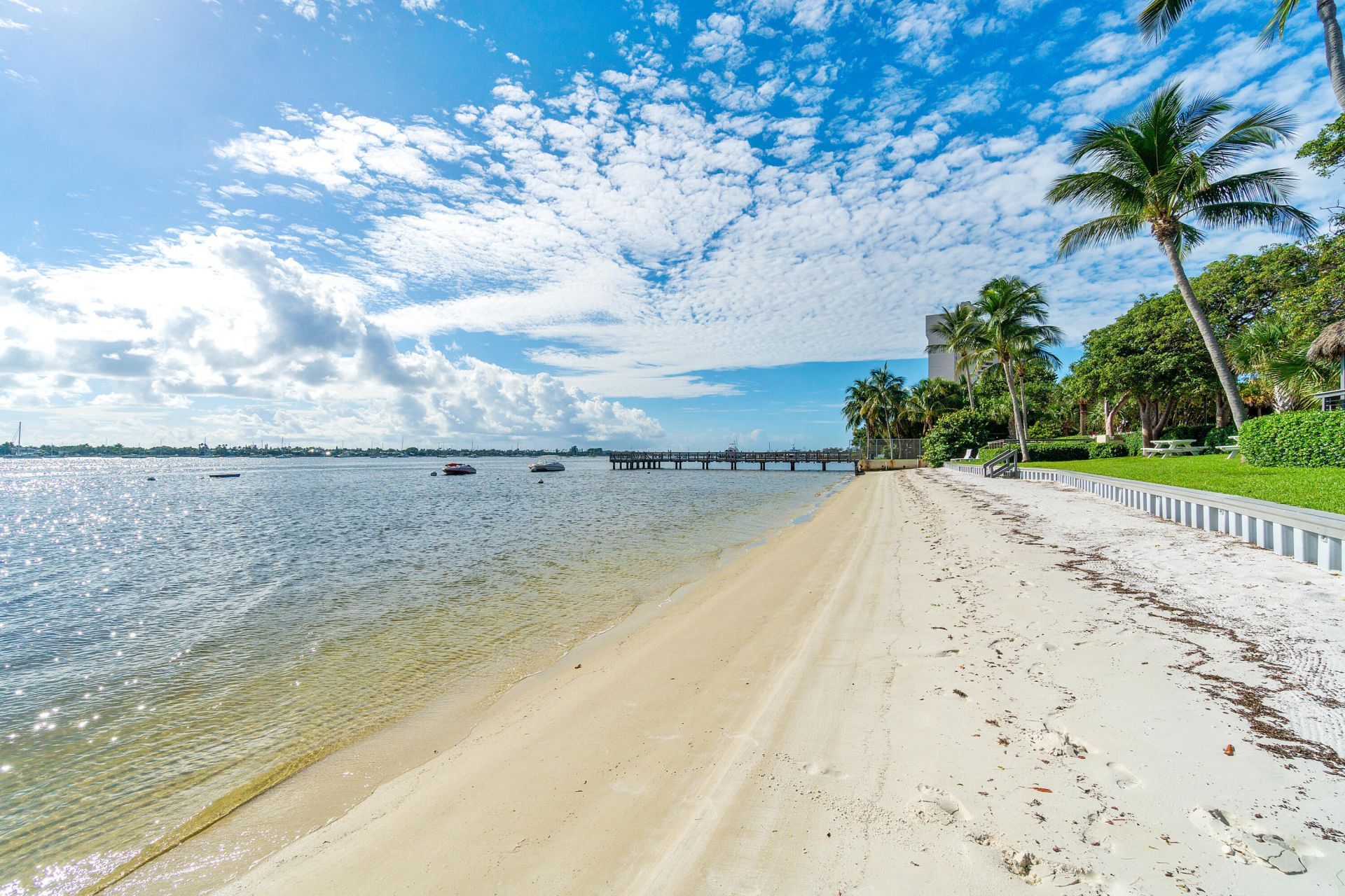 5600 N Flagler Drive, Unit 409, West Palm Beach, FL 33407 Photo