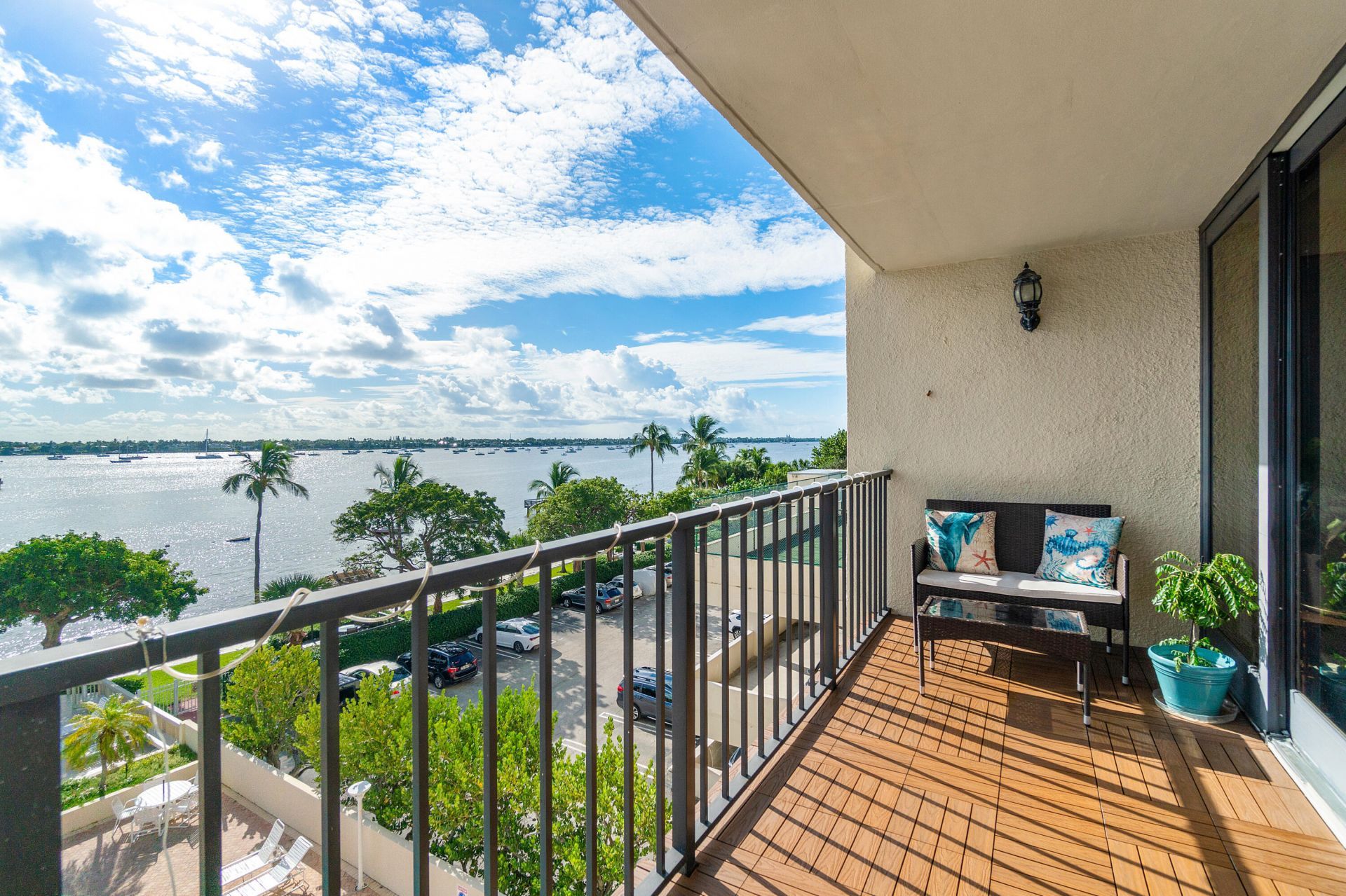 5600 N Flagler Drive, Unit 409, West Palm Beach, FL 33407 Photo