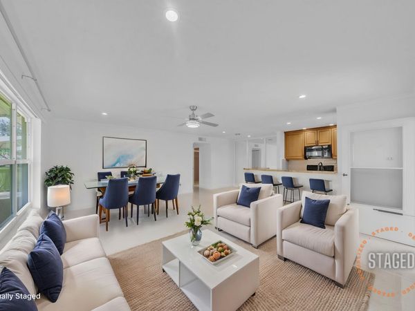1360 SE High Point Way SE, Unit A, Delray Beach, FL 33445