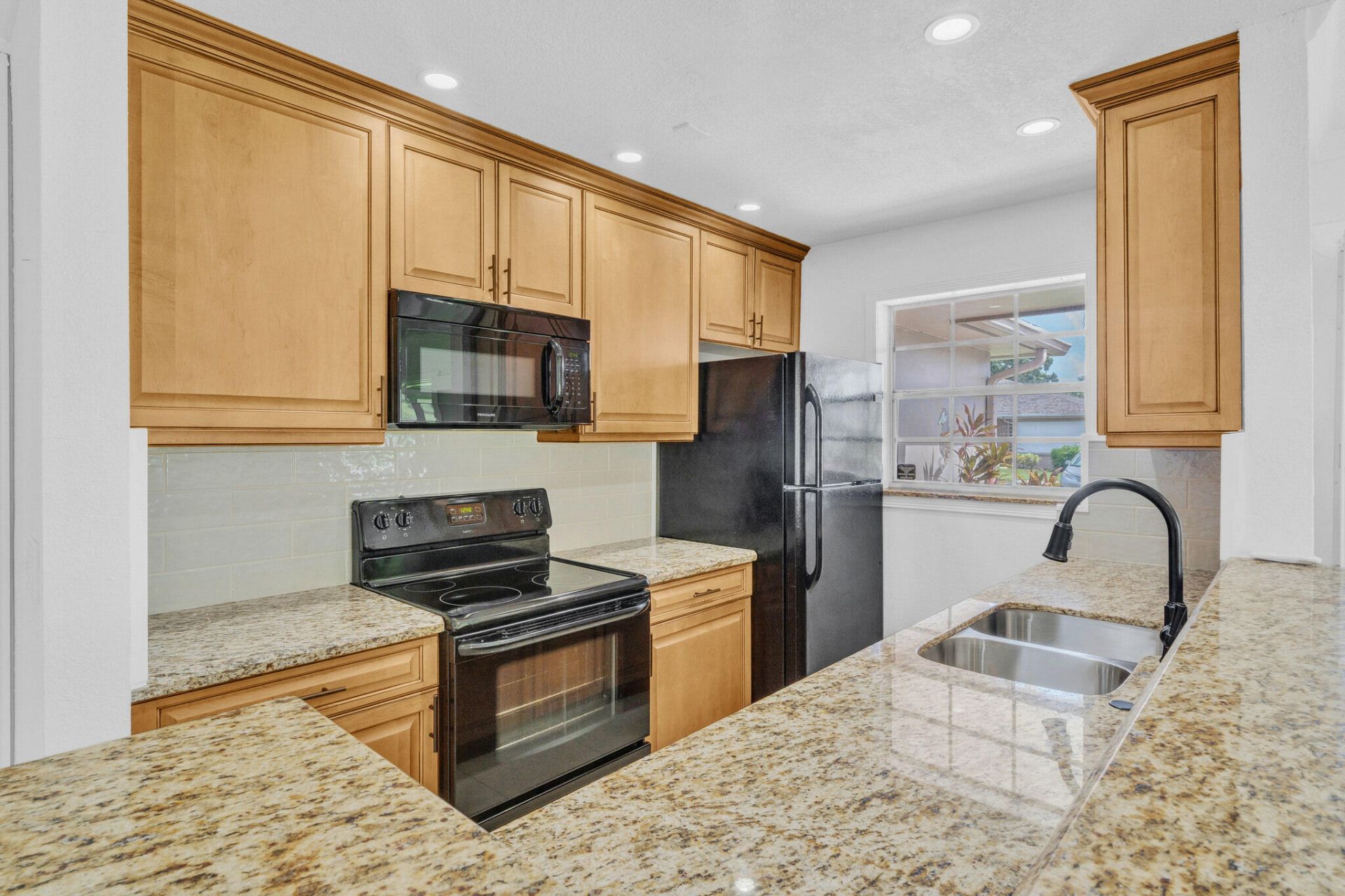 1360 SE High Point Way Se, Unit A, Delray Beach, FL 33445 Photo