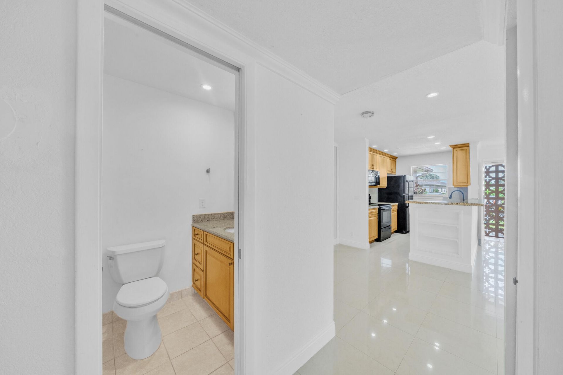 1360 SE High Point Way Se, Unit A, Delray Beach, FL 33445 Photo