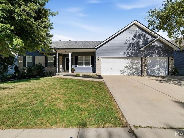 408 Saint Gemma Drive, O'Fallon, MO 63366