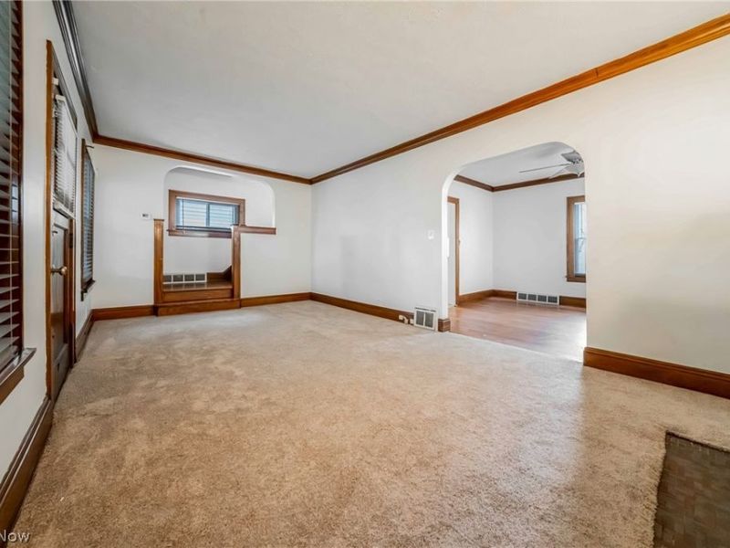 18107 East Park Drive, Cleveland, OH 44119 Photo 10