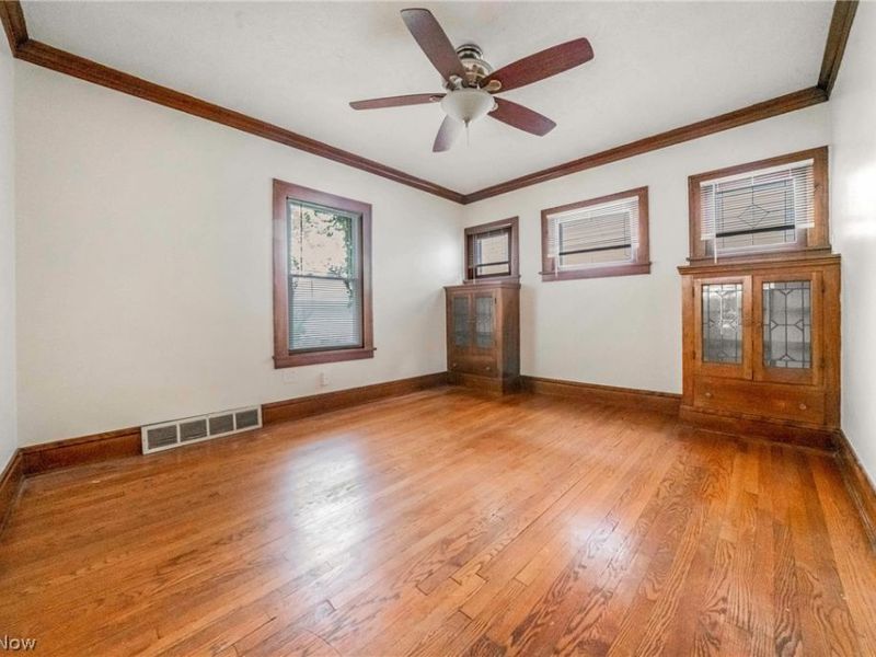 18107 East Park Drive, Cleveland, OH 44119 Photo 11