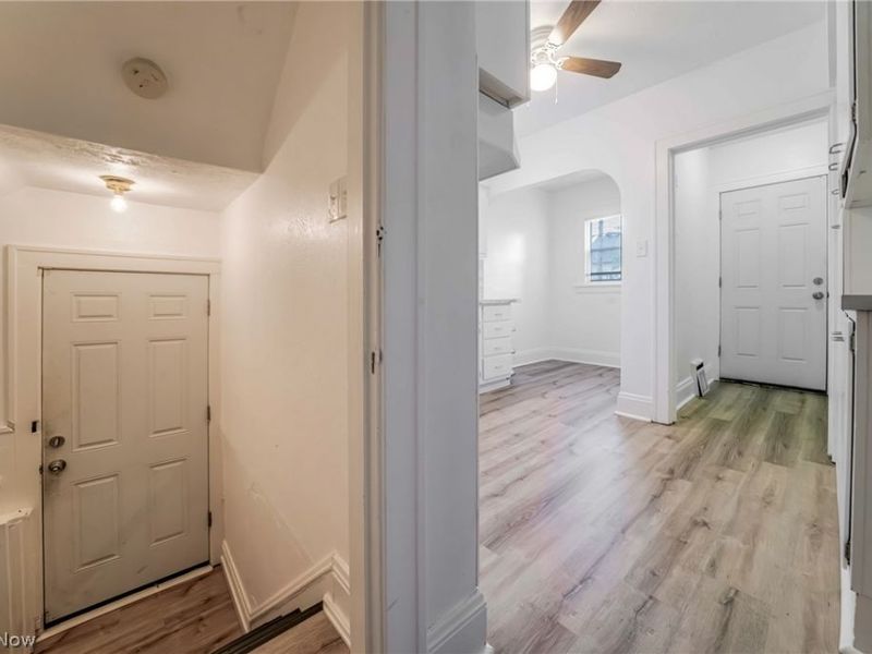 18107 East Park Drive, Cleveland, OH 44119 Photo 18