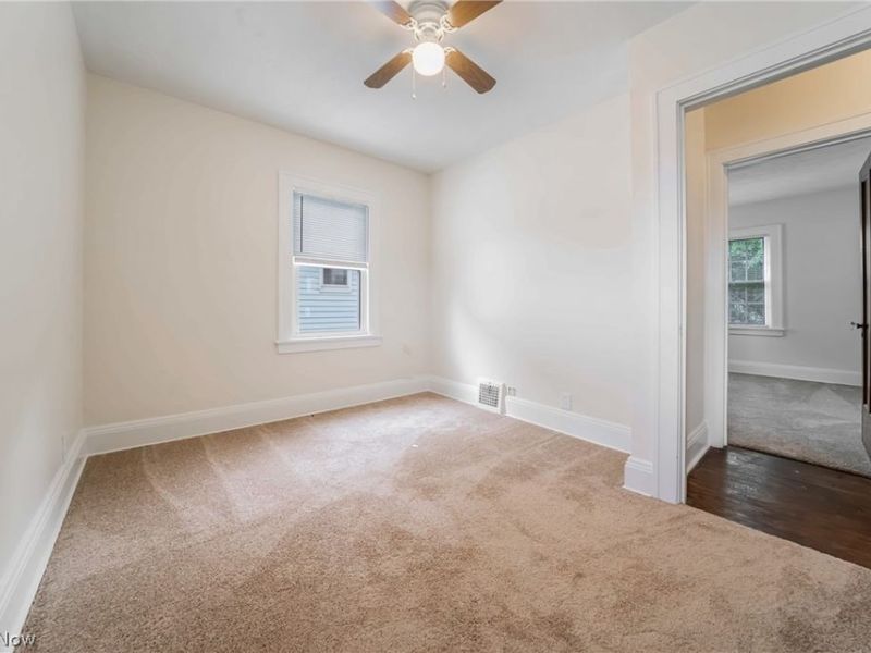 18107 East Park Drive, Cleveland, OH 44119 Photo 27