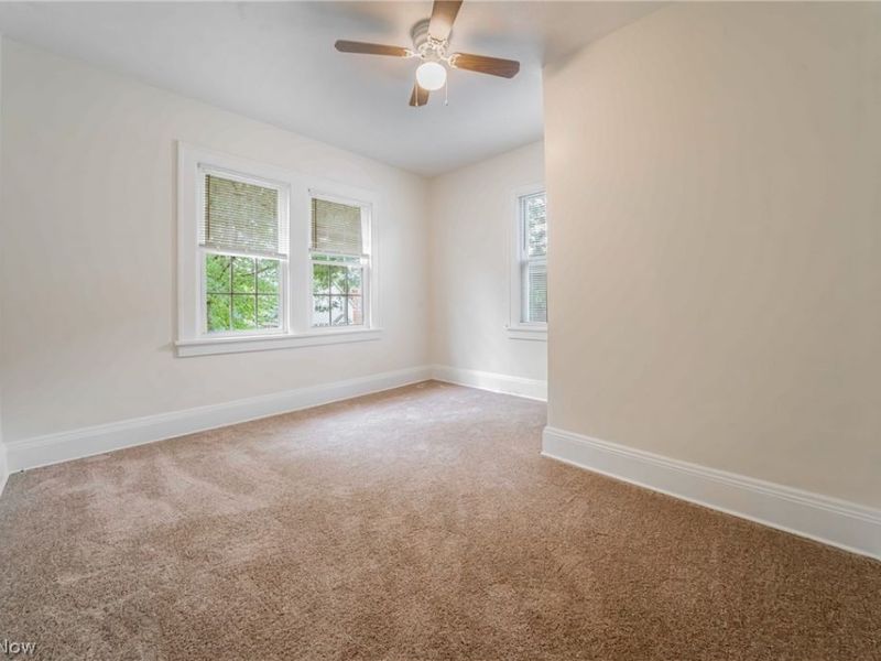 18107 East Park Drive, Cleveland, OH 44119 Photo 32