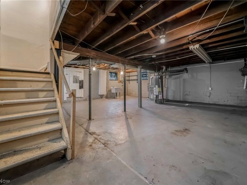 18107 East Park Drive, Cleveland, OH 44119 Photo 35