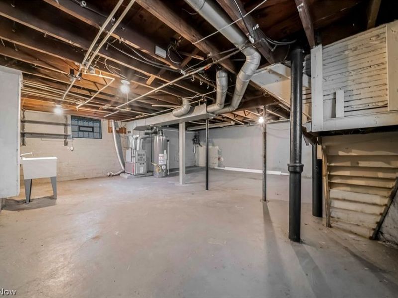 18107 East Park Drive, Cleveland, OH 44119 Photo 36