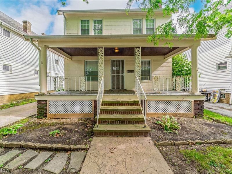 18107 East Park Drive, Cleveland, OH 44119 Photo 5