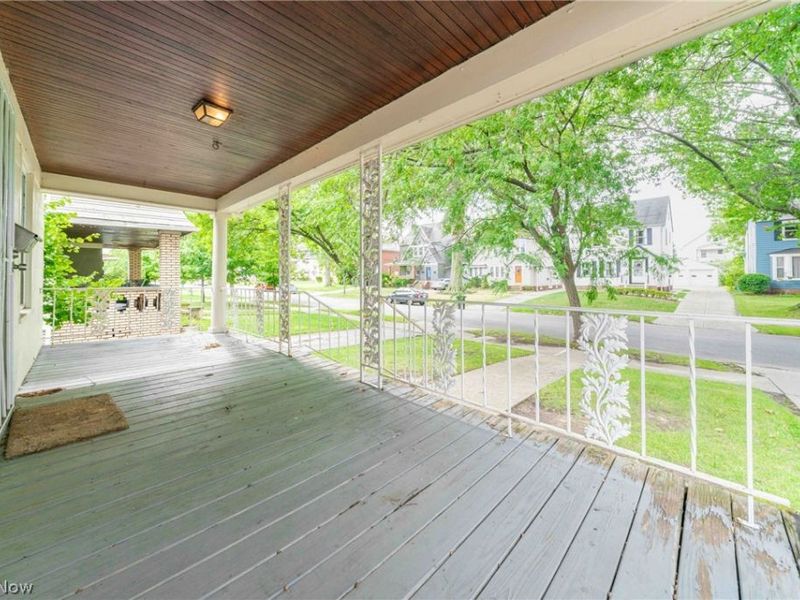 18107 East Park Drive, Cleveland, OH 44119 Photo 6