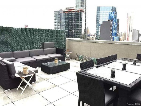 44-15 Purves Street, Unit 5A, Long Island City, NY 11101