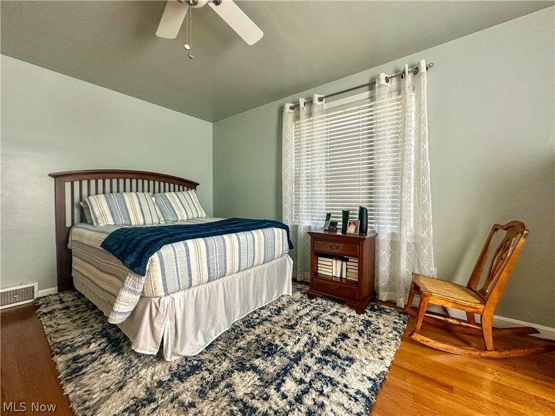 910 Woodlawn Avenue, Girard, OH 44420 Photo 14