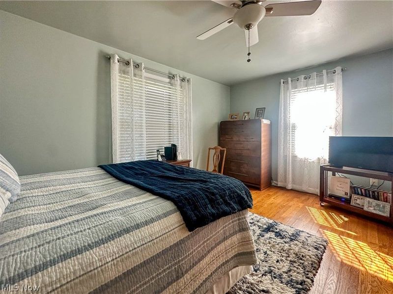 910 Woodlawn Avenue, Girard, OH 44420 Photo 15