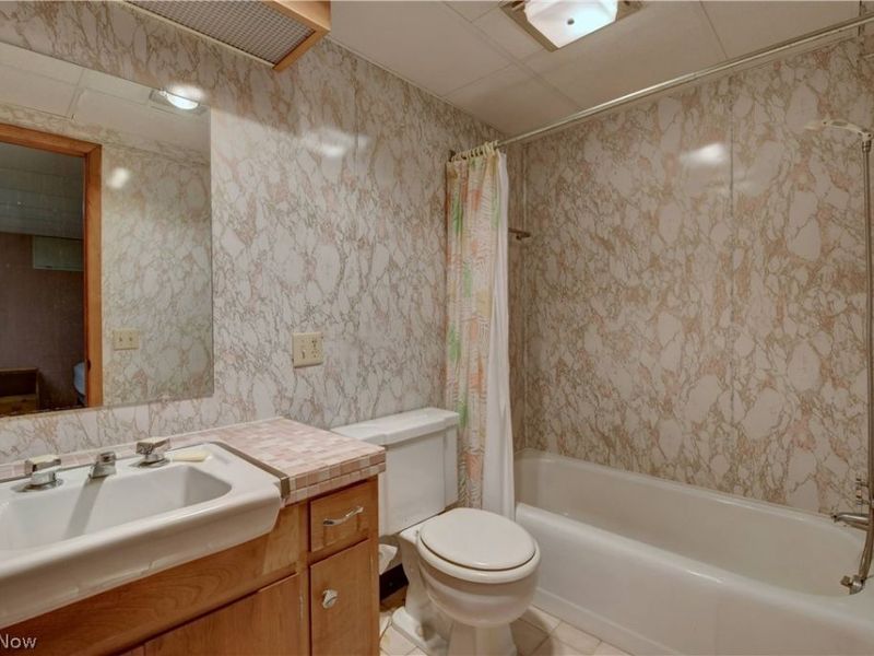 170 Bucy Drive, Killbuck, OH 44637 Photo 23