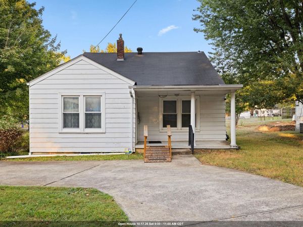 1560 Sherrod Ave, Florence, AL 35630