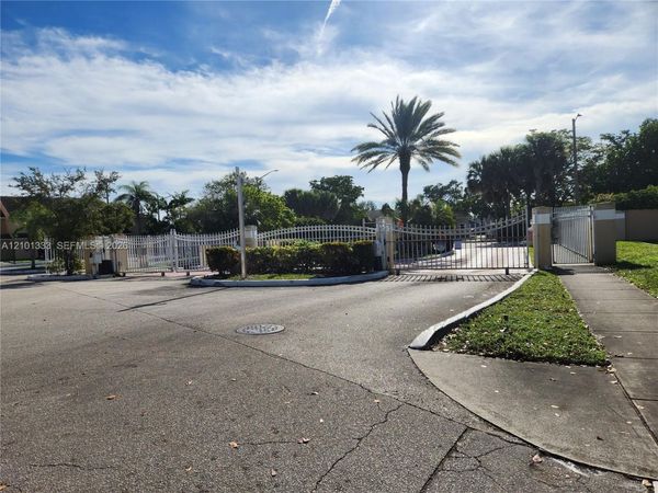 2298 SW 81 AV , Unit 2298, Miramar, FL 33025