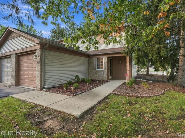 6379 Hunter Pointe Street , Unit 12, Westland, Mi 48185