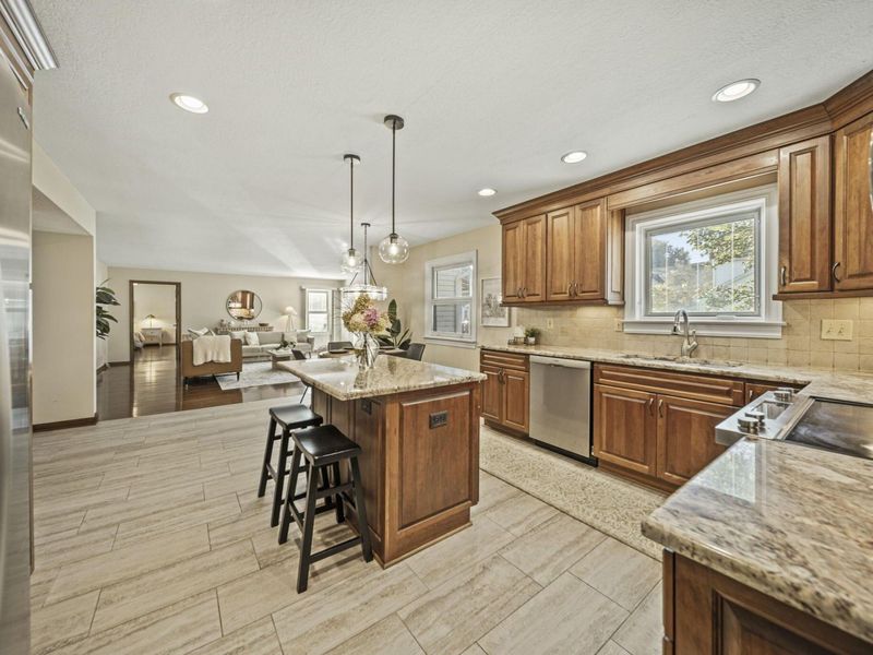 6137 Holywell Drive, Dublin, OH 43017 Photo 25