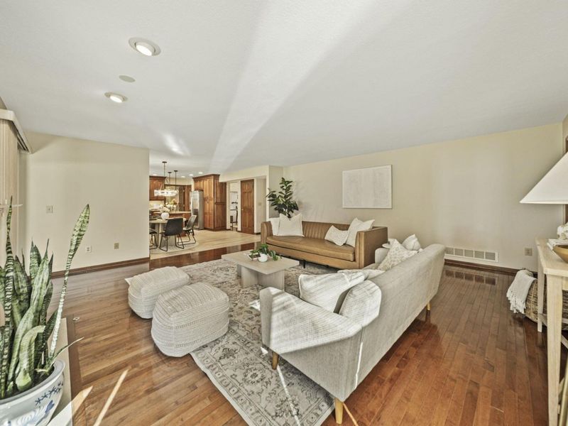 6137 Holywell Drive, Dublin, OH 43017 Photo 34