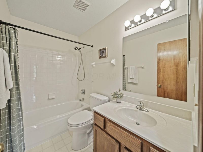 6137 Holywell Drive, Dublin, OH 43017 Photo 66