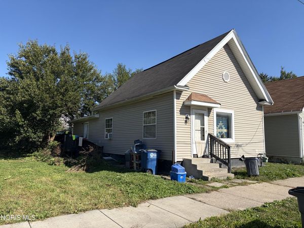 317 Dexter Street , Toledo, OH 43608