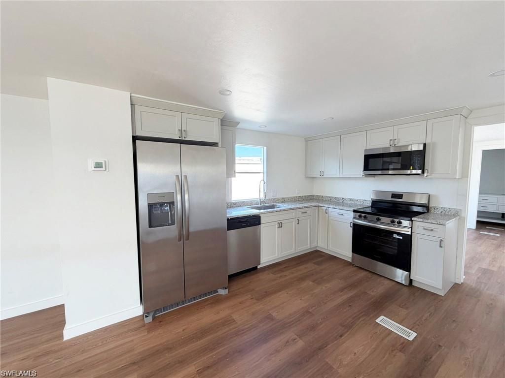 815 Cape Haze Ln E, Naples, FL 34104 Photo