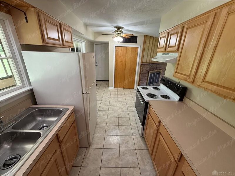 1927 N Central Drive, Beavercreek, OH 45432 Photo 14