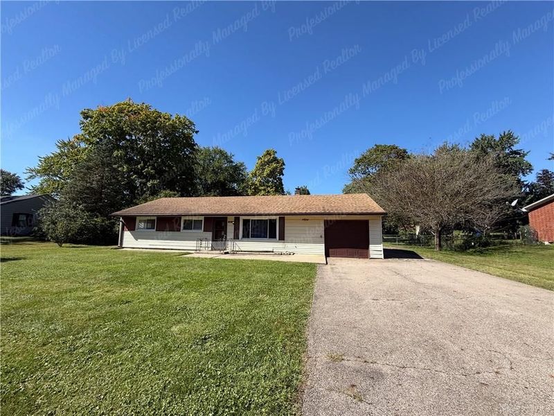 1927 N Central Drive, Beavercreek, OH 45432 Photo 3