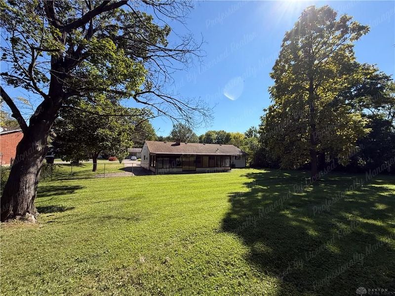1927 N Central Drive, Beavercreek, OH 45432 Photo 35