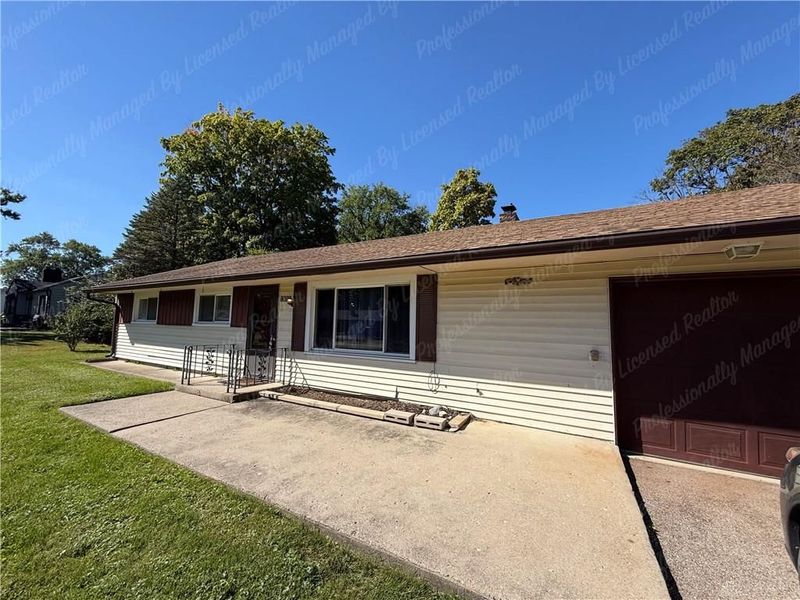 1927 N Central Drive, Beavercreek, OH 45432 Photo 4
