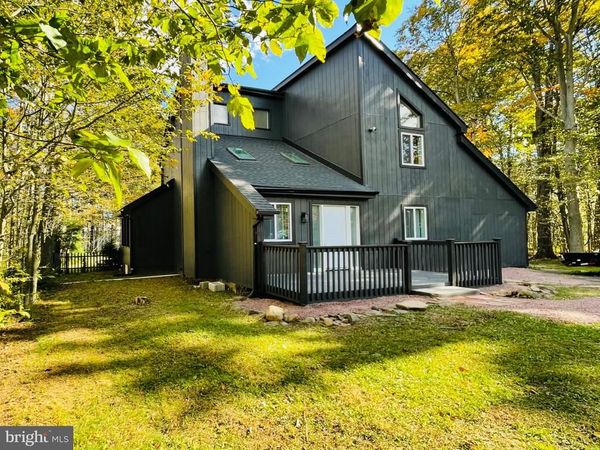 6361 CHEROKEE TRAIL , TOBYHANNA, PA 18466