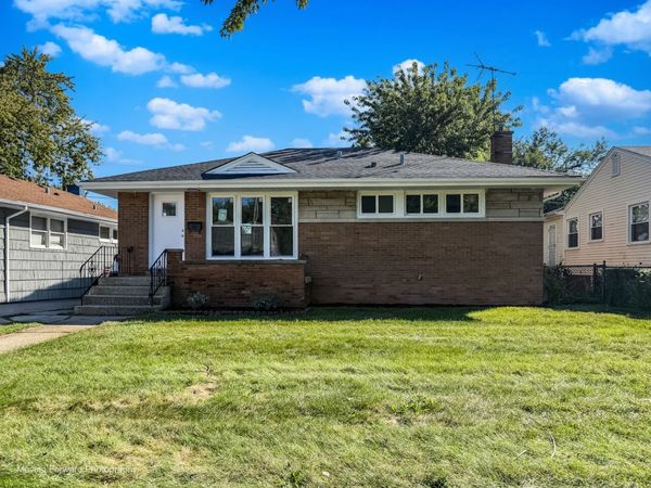 409 Merrill Avenue , Calumet City, IL 60409