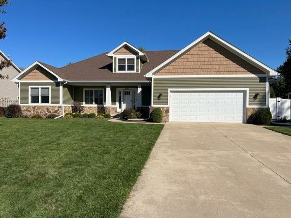 16 Woodside Avenue, Kankakee, IL 60901