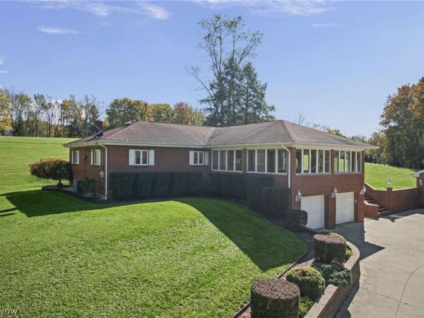 3146 County Road 43, Steubenville, OH 43952