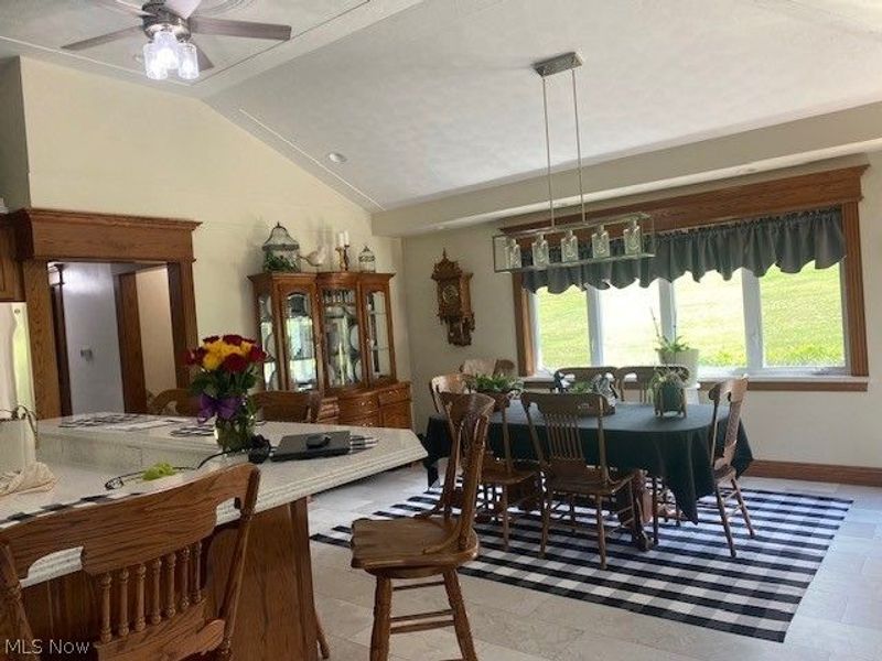 3146 County Road 43, Steubenville, OH 43952 Photo 8