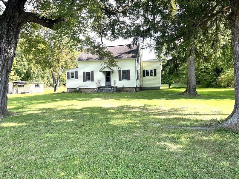 5798 Ridge Road, Cortland, OH 44410 Photo 1